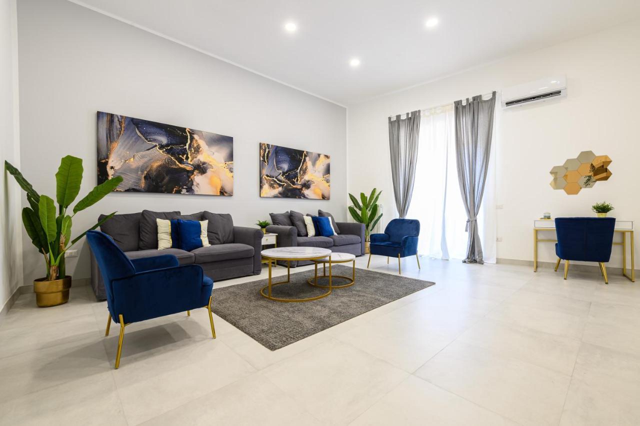Magical Botanic-charming Apartament Neapol